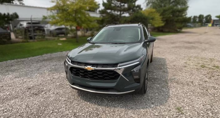 Thumbnail: 2025 Chevrolet Trax - 1