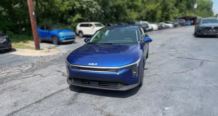 Thumbnail: 2026 Kia K4 - 1