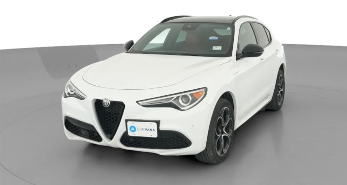 Thumbnail: 2023 Alfa Romeo Stelvio - 1