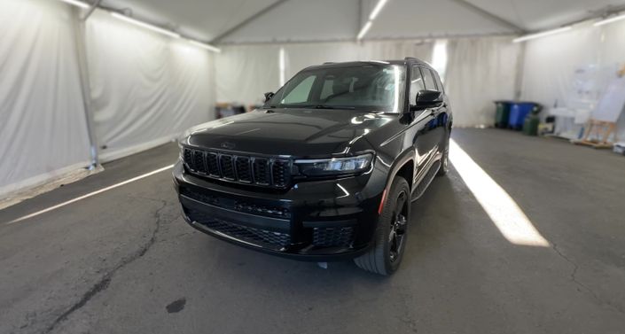 Thumbnail: 2023 Jeep Grand Cherokee L - 1