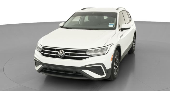 Thumbnail: 2023 Volkswagen Tiguan - 1
