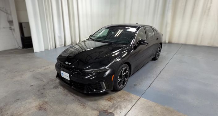 Thumbnail: 2025 Kia K5 - 1