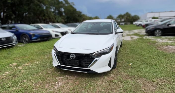 Thumbnail: 2025 Nissan Sentra - 1