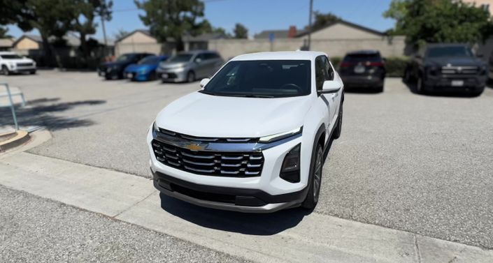 Thumbnail: 2025 Chevrolet Equinox - 1
