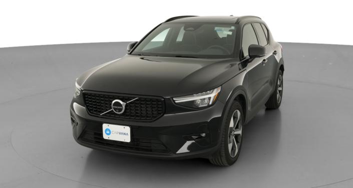 Thumbnail: 2025 Volvo XC40 - 1