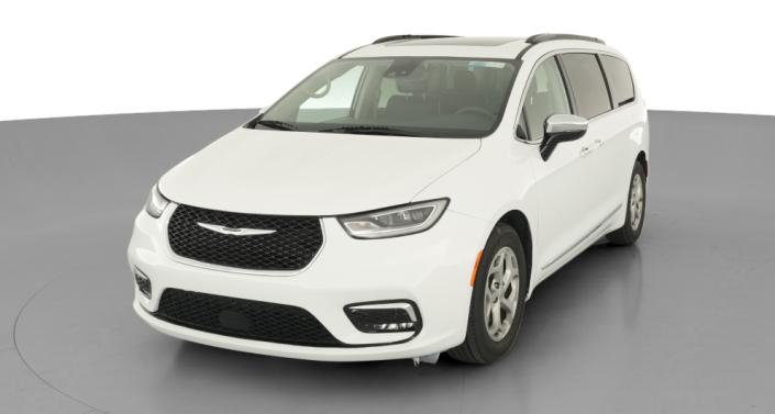 Thumbnail: 2023 Chrysler Pacifica - 1