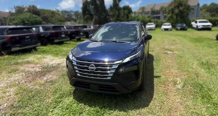 Thumbnail: 2025 Nissan Rogue - 1