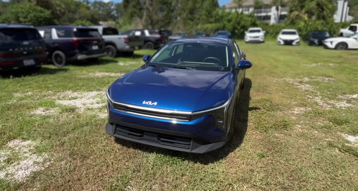 Thumbnail: 2025 Kia K4 - 1