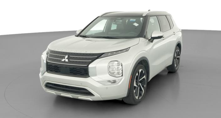 Thumbnail: 2023 Mitsubishi Outlander - 1
