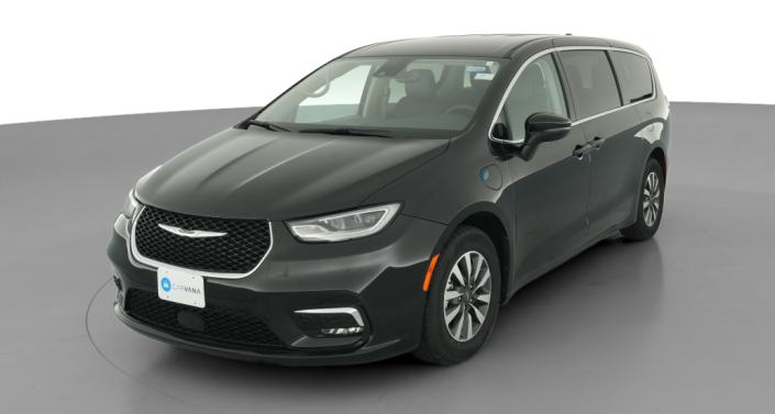 Thumbnail: 2023 Chrysler Pacifica - 1