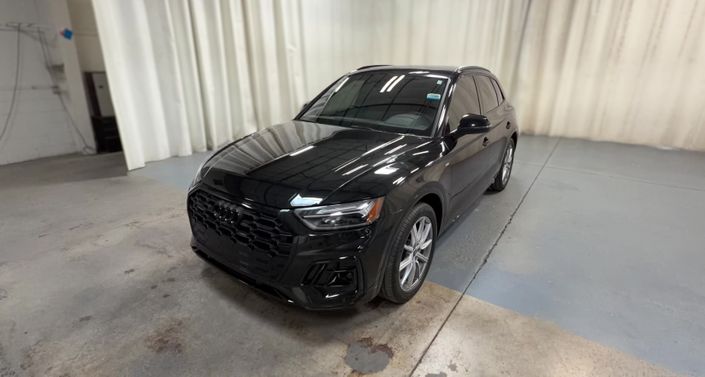 Thumbnail: 2024 Audi Q5 - 1