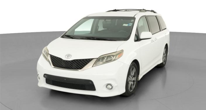Thumbnail: 2017 Toyota Sienna - 1