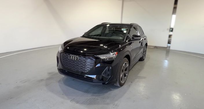 Thumbnail: 2023 Audi Q4 e-tron - 1