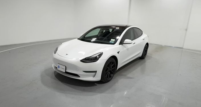 Thumbnail: 2022 Tesla Model 3 - 1