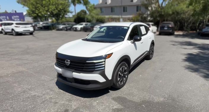 Thumbnail: 2026 Nissan Kicks - 1