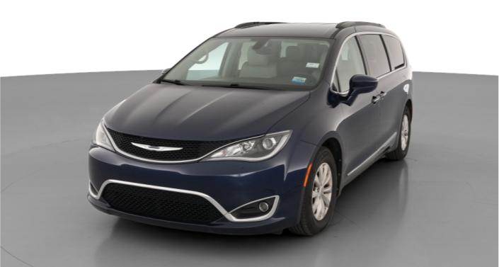 Thumbnail: 2017 Chrysler Pacifica - 1