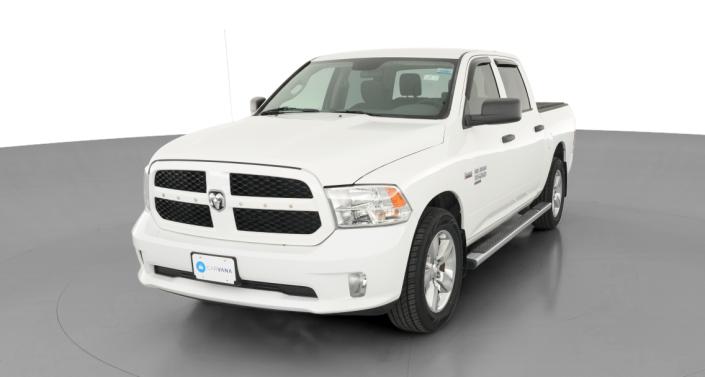 Thumbnail: 2019 RAM 1500 Classic - 1