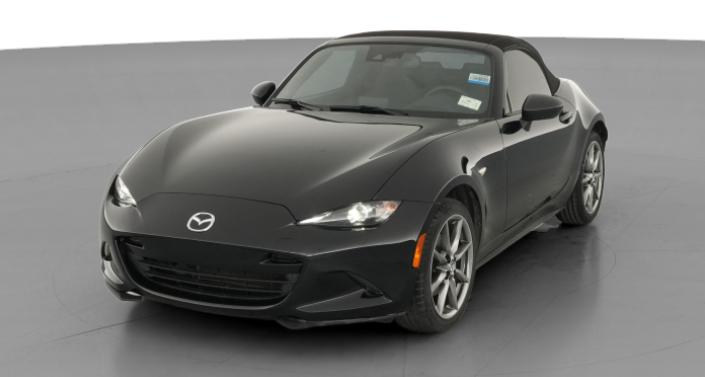 Thumbnail: 2022 Mazda MX-5 Miata - 1