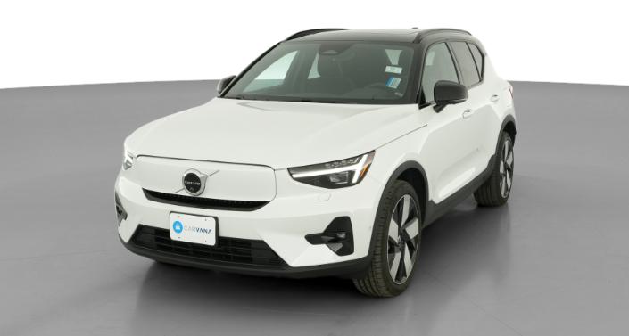 Thumbnail: 2023 Volvo XC40 - 1