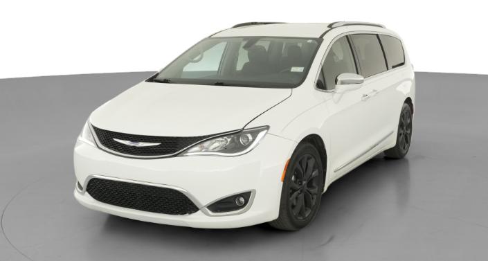 Thumbnail: 2018 Chrysler Pacifica - 1