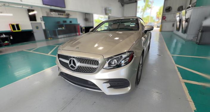 Thumbnail: 2019 Mercedes-Benz E-Class - 1