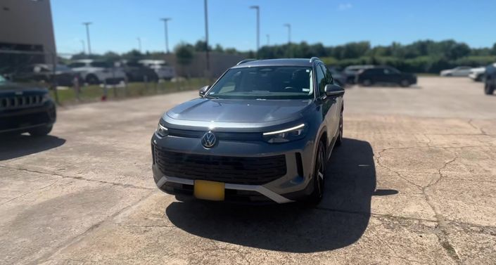 Thumbnail: 2026 Volkswagen Tiguan - 1