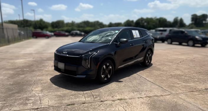 Thumbnail: 2026 Kia Sportage - 1