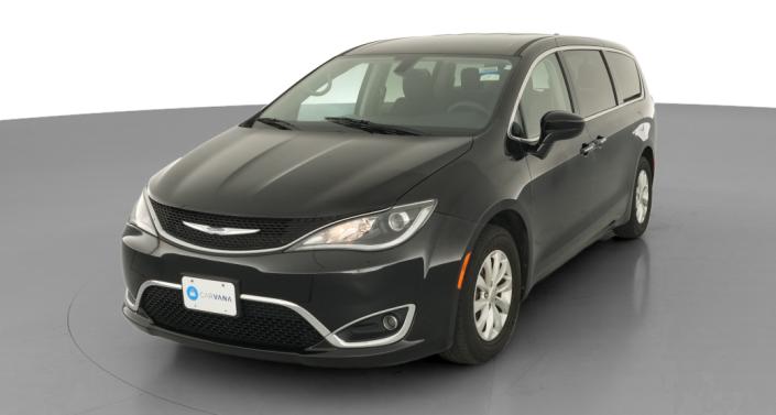 Thumbnail: 2019 Chrysler Pacifica - 1