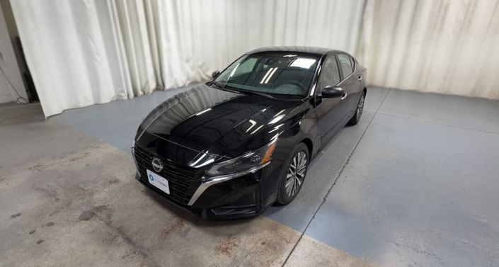 Thumbnail: 2025 Nissan Altima - 1