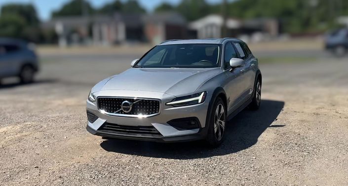 2025 Volvo V60 B5 Plus -
                  Concord, NC