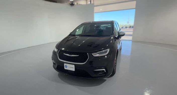 Thumbnail: 2023 Chrysler Pacifica - 1