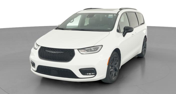 Thumbnail: 2025 Chrysler Pacifica - 1