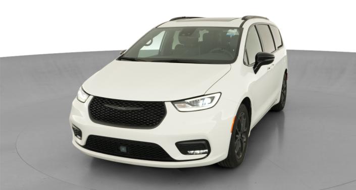 Thumbnail: 2025 Chrysler Pacifica - 1