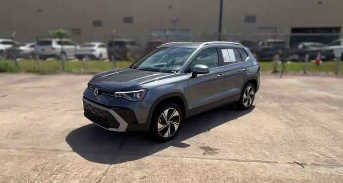 Thumbnail: 2026 Volkswagen Taos - 1