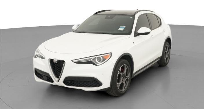Thumbnail: 2022 Alfa Romeo Stelvio - 1
