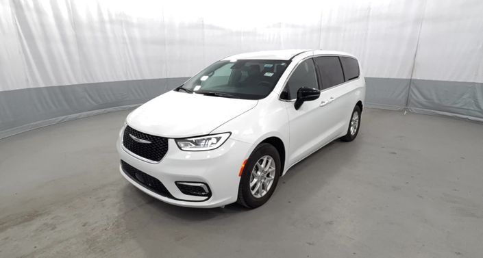 Thumbnail: 2025 Chrysler Pacifica - 1