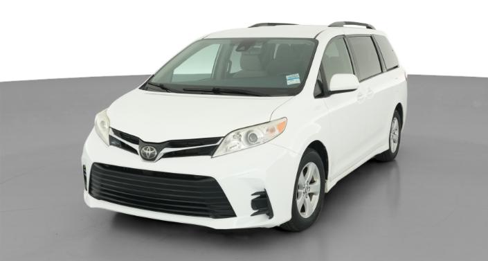 Thumbnail: 2019 Toyota Sienna - 1