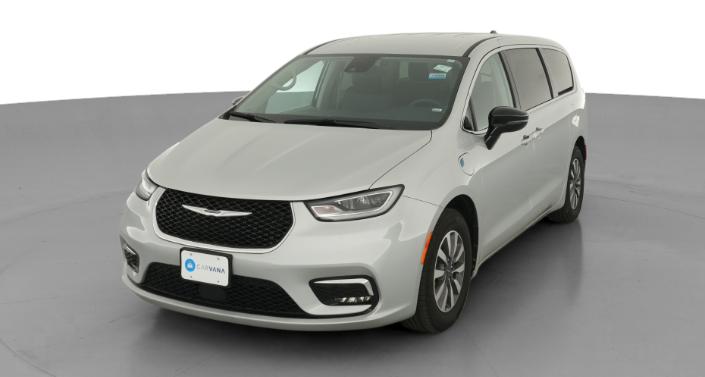 Thumbnail: 2024 Chrysler Pacifica - 1