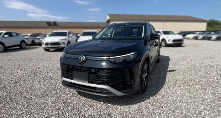 Thumbnail: 2026 Volkswagen Tiguan - 1