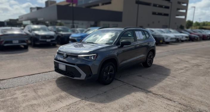 Thumbnail: 2026 Volkswagen Taos - 1