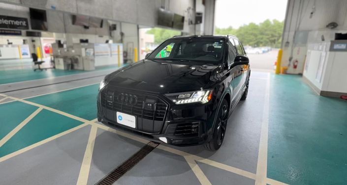 Thumbnail: 2023 Audi Q7 - 1