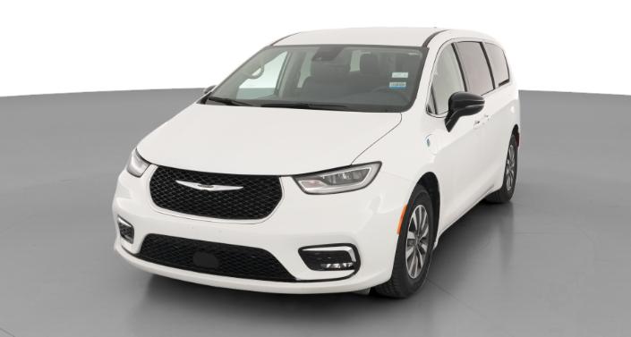Thumbnail: 2024 Chrysler Pacifica - 1