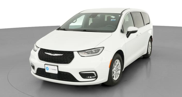 Thumbnail: 2023 Chrysler Pacifica - 1