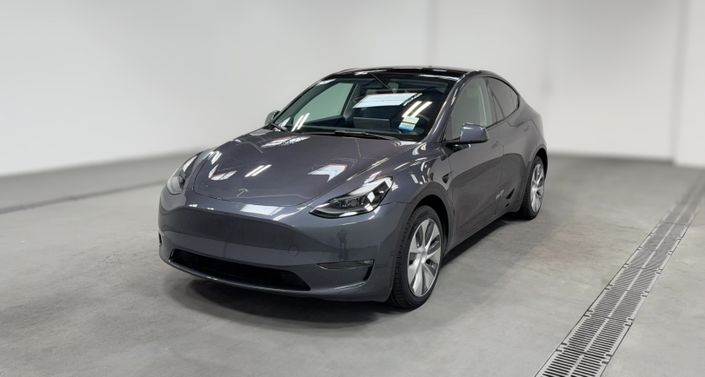 Thumbnail: 2023 Tesla Model Y - 1