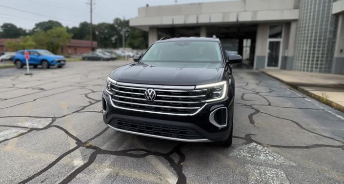 Thumbnail: 2026 Volkswagen Atlas - 1