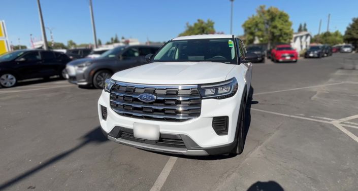 Thumbnail: 2026 Ford Explorer - 1