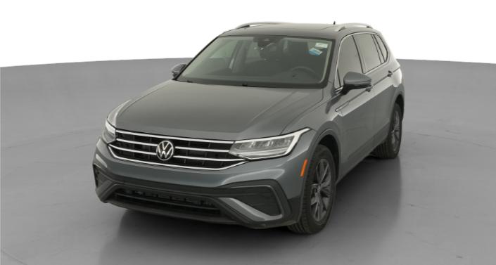 Thumbnail: 2022 Volkswagen Tiguan - 1