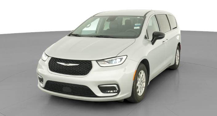 Thumbnail: 2024 Chrysler Pacifica - 1