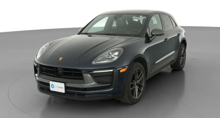 Thumbnail: 2023 Porsche Macan - 1