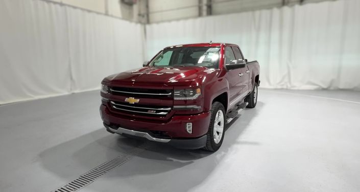 Thumbnail: 2017 Chevrolet Silverado 1500 - 1